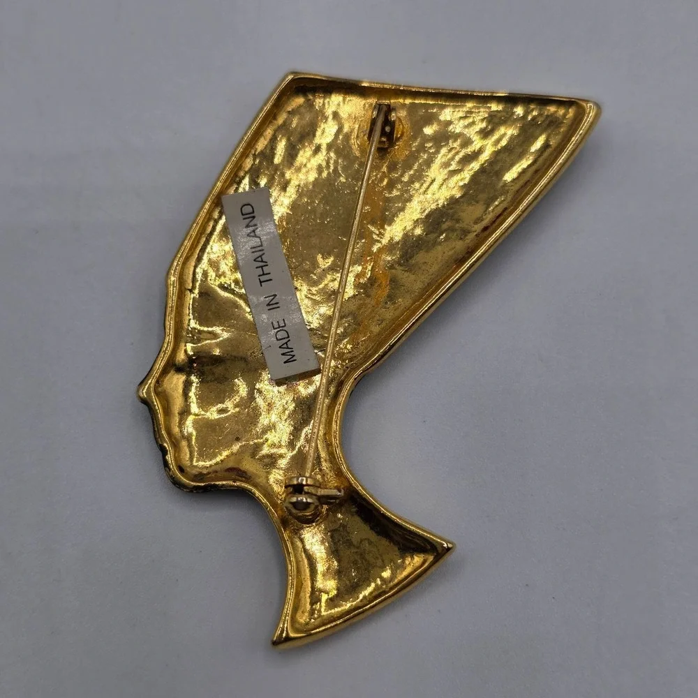 Nefertiti Silhouette Brooch Egyptian Queen Pendant Vintage Gold Tone Black Queen